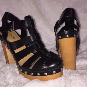 Nine West MODELME caged platform Sandals